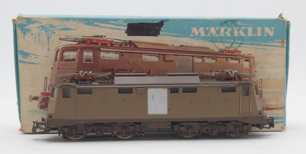 Marklin 3035 HO Scale Electric Locomotive VG/Box