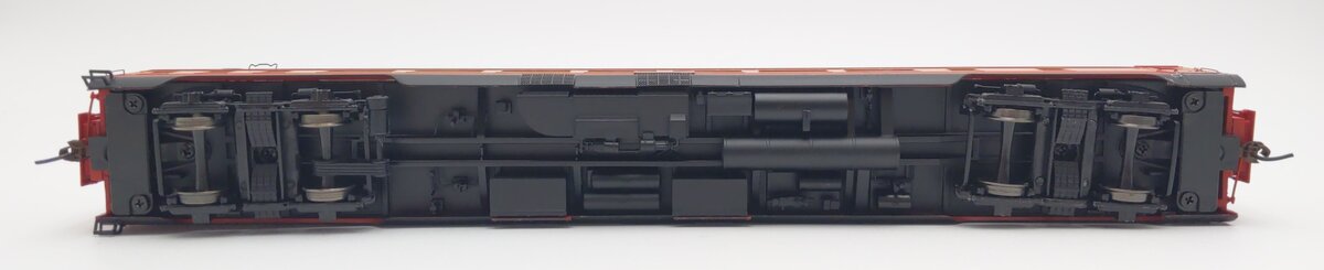 Athearn G97108 HO SP/Daylight 77' Pullman Chair Class 77-C-1 Car #2401