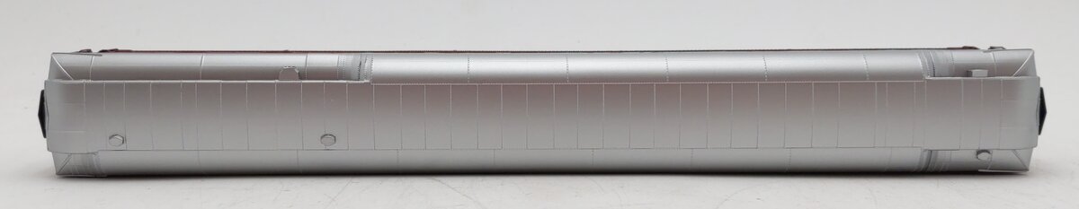 Walthers 932-10021 HO BN Maintenance Of Way 12-1 Sleeper Passenger Car #976026