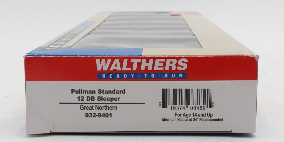 Walthers 932-9401 HO Scale Great Northern Pullman Standard 12 DB Sleeper Car