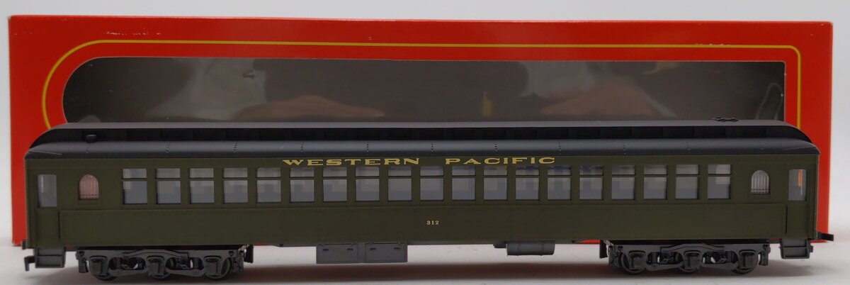 IHC 2429 HO Scale Western Pacific Heavyweight Coach #312
