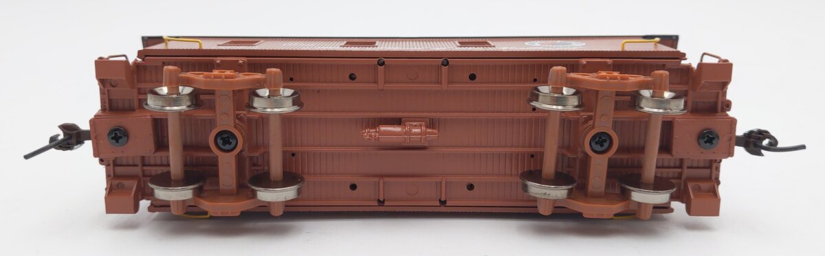 Roundhouse 84269 HO Scale Northern Pacific 30' 3-Window Caboose #1743