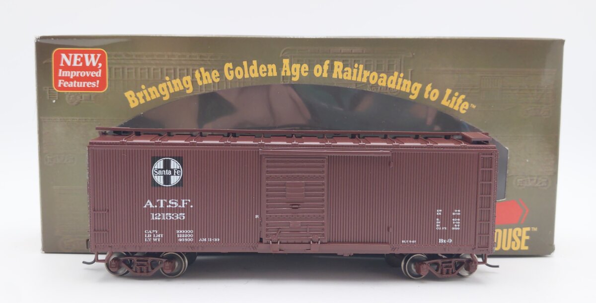 Roundhouse 84685 HO Scale Santa Fe RTR 40' Wood Boxcar #121535