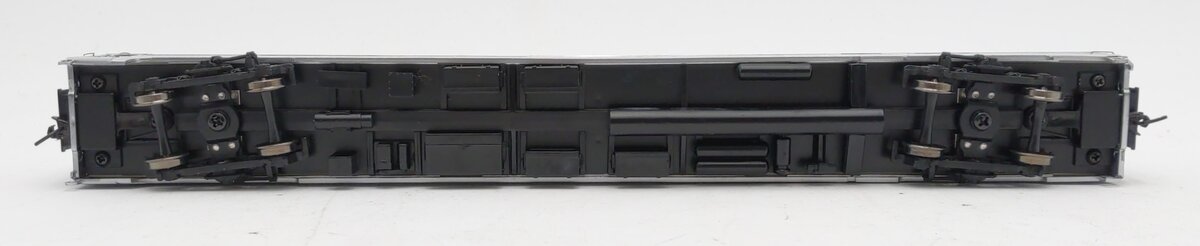 Walthers 920-13006 HO Canadian Pacific 85' Budd 1 Drawing Room Lounge RTR