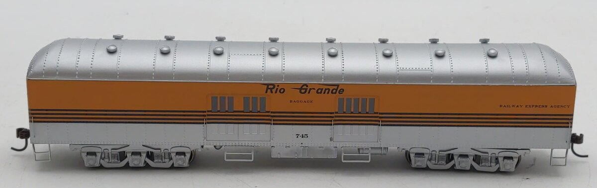 Roundhouse 86533 HO Rio Grande Arch Roof Baggage Car #745 LN/Box