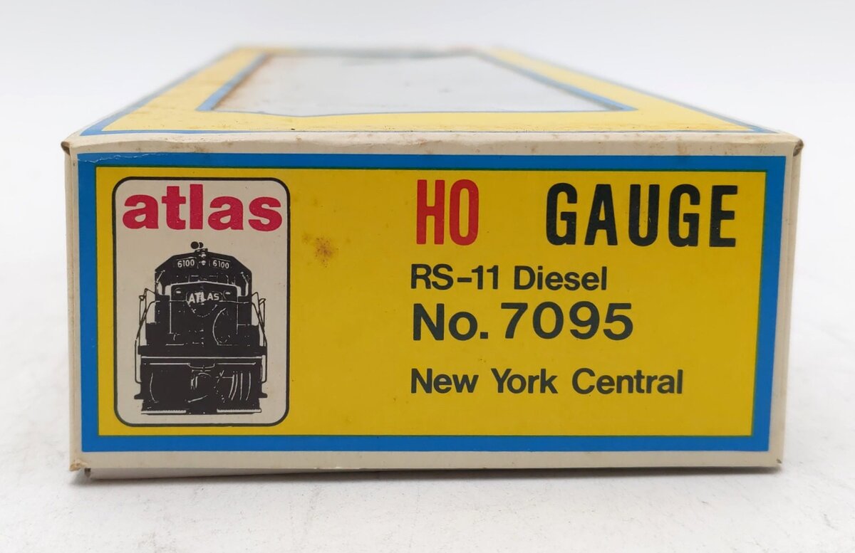 Atlas 7095 HO New York Central RS-11 powered Locomotive #8000 EX