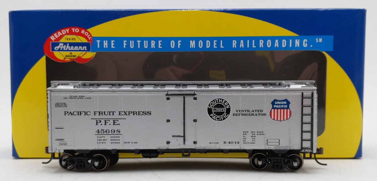 Athearn 71334 HO Pacific Fruit Express 40' Steel Reefer #45698