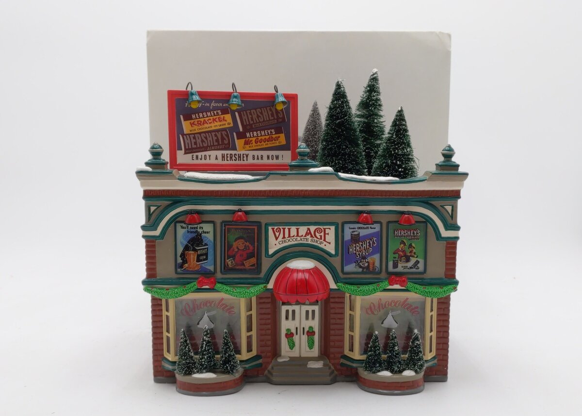 Dept 56 54913 Snow Village Hershey's Chocolate Shop LN/Box
