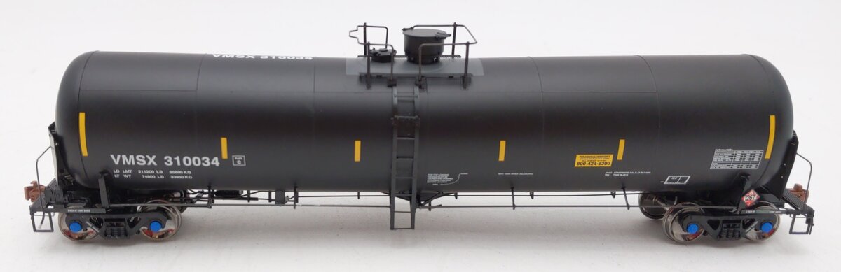 Scale Trains SXT30101 HO VMSX Trinity Rail 31,000 Crude Oil Tank Car #310034