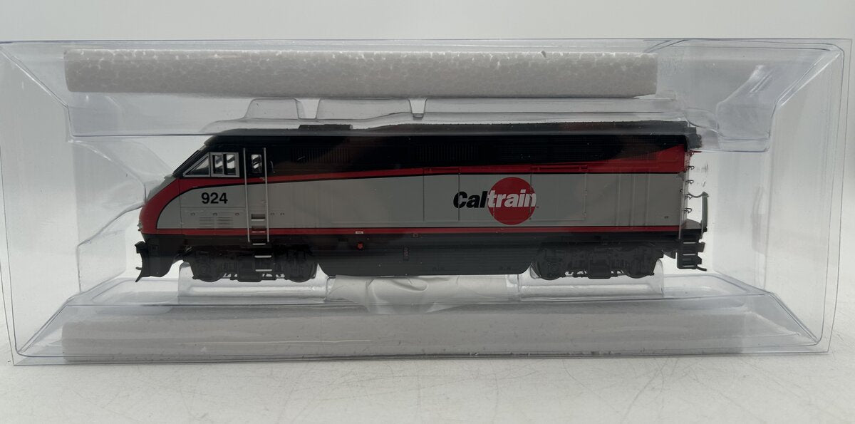 Athearn 97874 HO Cal Train RTR F59PHI Diesel Locomotive with DCC/Sound #924