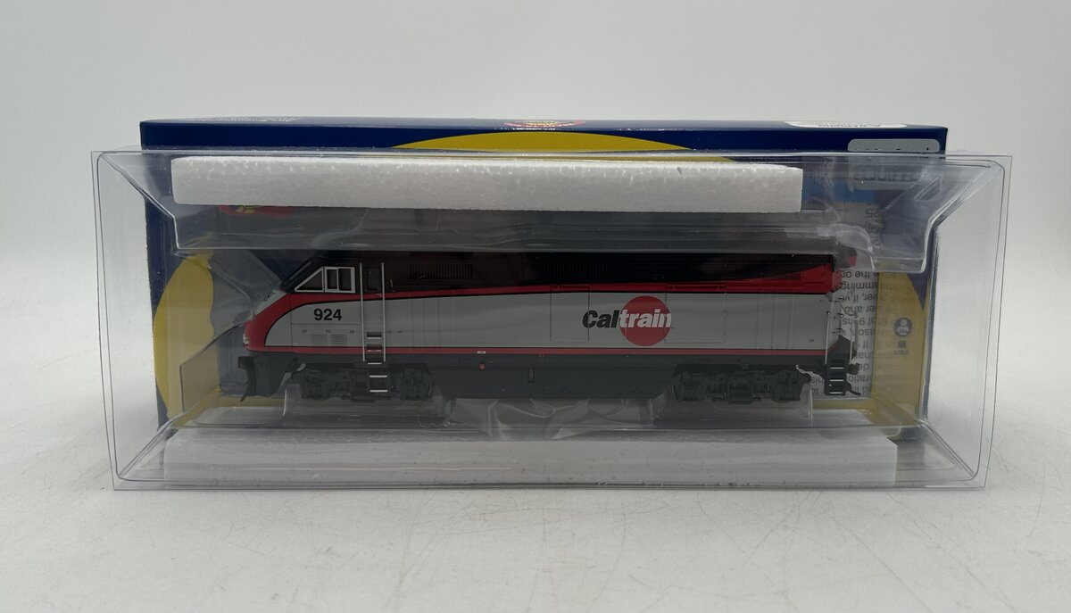 Athearn 97874 HO Cal Train RTR F59PHI Diesel Locomotive with DCC/Sound #924