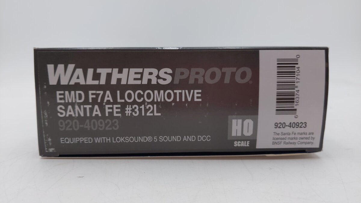 Walthers 920-40923 HO Scale ATSF F7A Diesel Locomotive w/DCC & Sound #312L