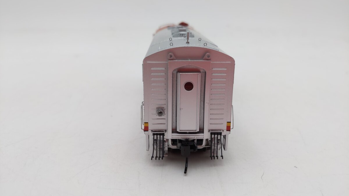 Walthers 920-40923 HO Scale ATSF F7A Diesel Locomotive w/DCC & Sound #312L