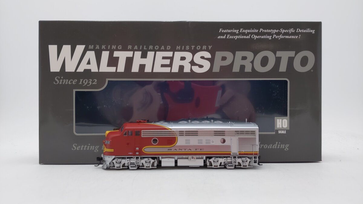 Walthers 920-40923 HO Scale ATSF F7A Diesel Locomotive w/DCC & Sound #312L