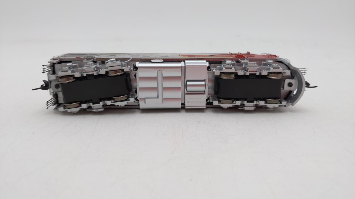 Walthers 920-40923 HO Scale ATSF F7A Diesel Locomotive w/DCC & Sound #312L