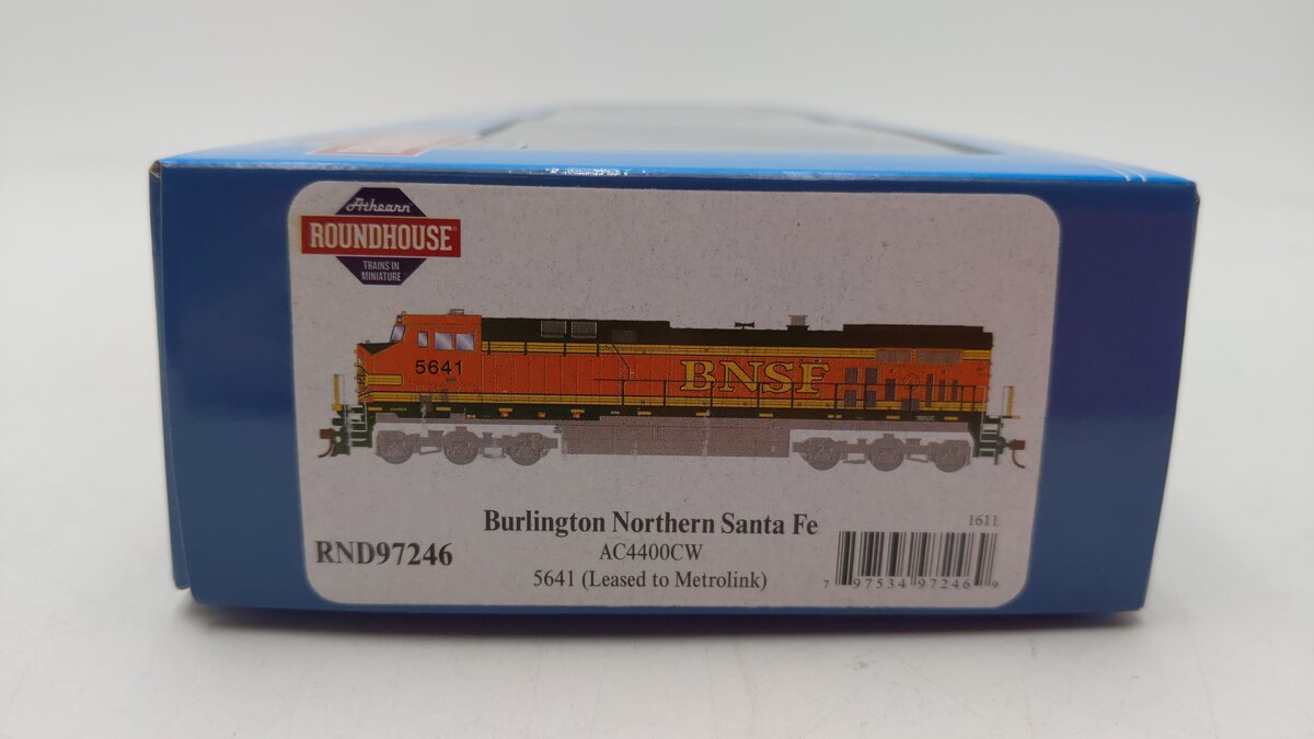 Roundhouse 97246 HO Burlington Northern Santa Fe/Heritage II AC4400CW #5641