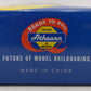 Athearn 72376 HO Union Pacific RTR 54' PS Covered Hopper #23473