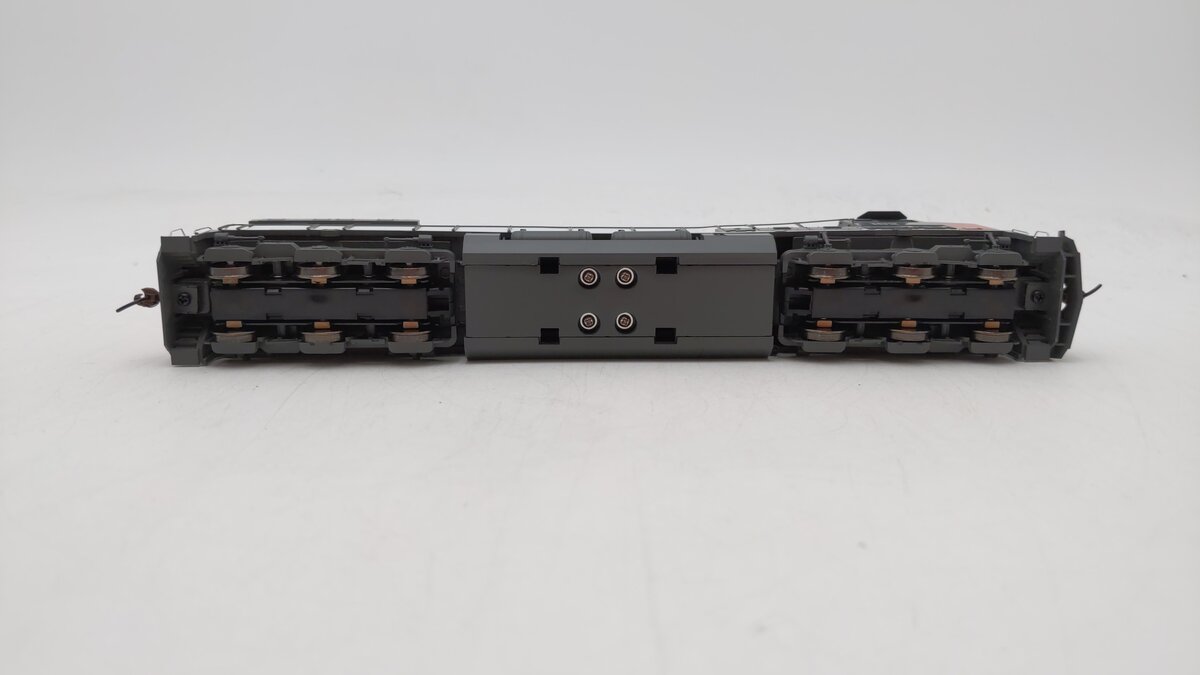 Roundhouse 97262 HO Southern Pacific AC4400CW Diesel Locomotive #192