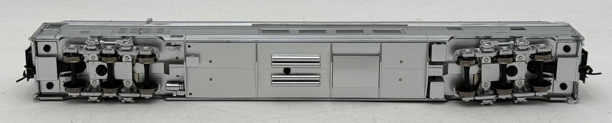 Walthers 920-13501 HO ATSF 85' Budd Big Dome Bar Lounge Dormitory #60