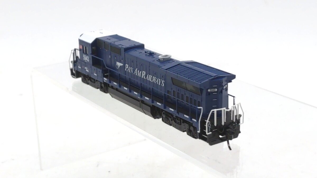 Atlas 40005169 N Scale Pan Am Dash 8-40B Diesel Locomotive with DCC/Sound #5943