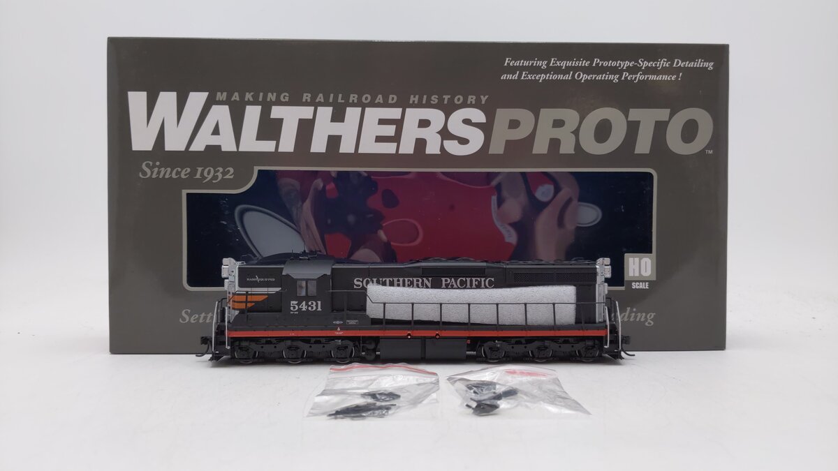 Walthers 920-41634 HO Southern Pacific EMD SD9 Diesel Engine #5431 w/ DCC & Snd