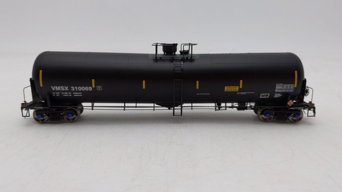 Scale Trains SXT30103 HO VMSX Trinity Rail 31,000 Crude Oil Tank Car #310069