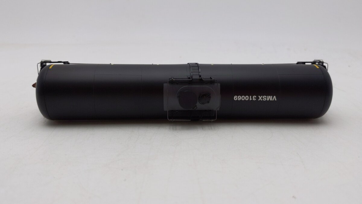 Scale Trains SXT30103 HO VMSX Trinity Rail 31,000 Crude Oil Tank Car #310069