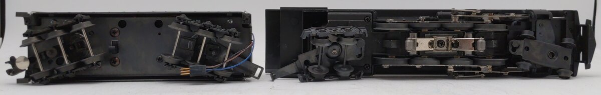 Lionel 6-18001 O Gauge Rock Island 4-8-4 Steam Locomotive & Tender #5100 EX/Box