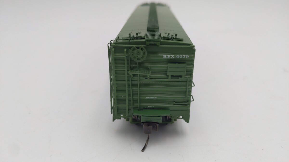 Atlas 20005360 HO Santa Fe REX Steel Express Reefer Car #4079