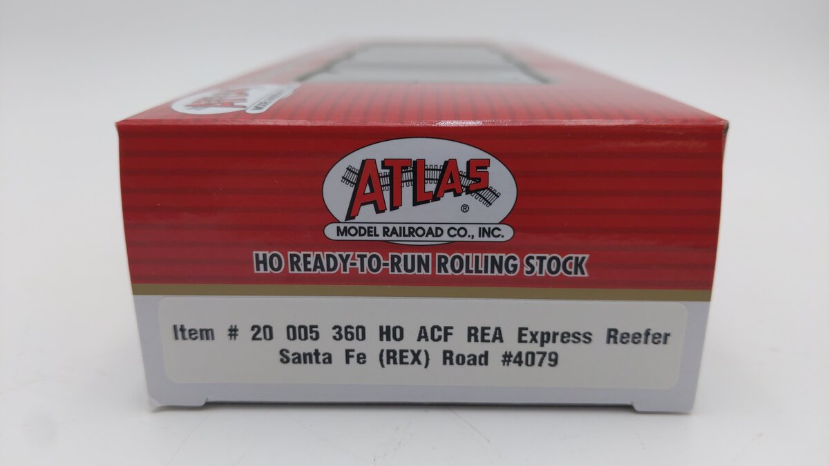 Atlas 20005360 HO Santa Fe REX Steel Express Reefer Car #4079