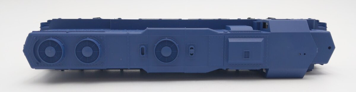 Con-Cor 0015-002010 HO Scale Missouri Pacific EMD GP-38 Diesel Locomotive #2002