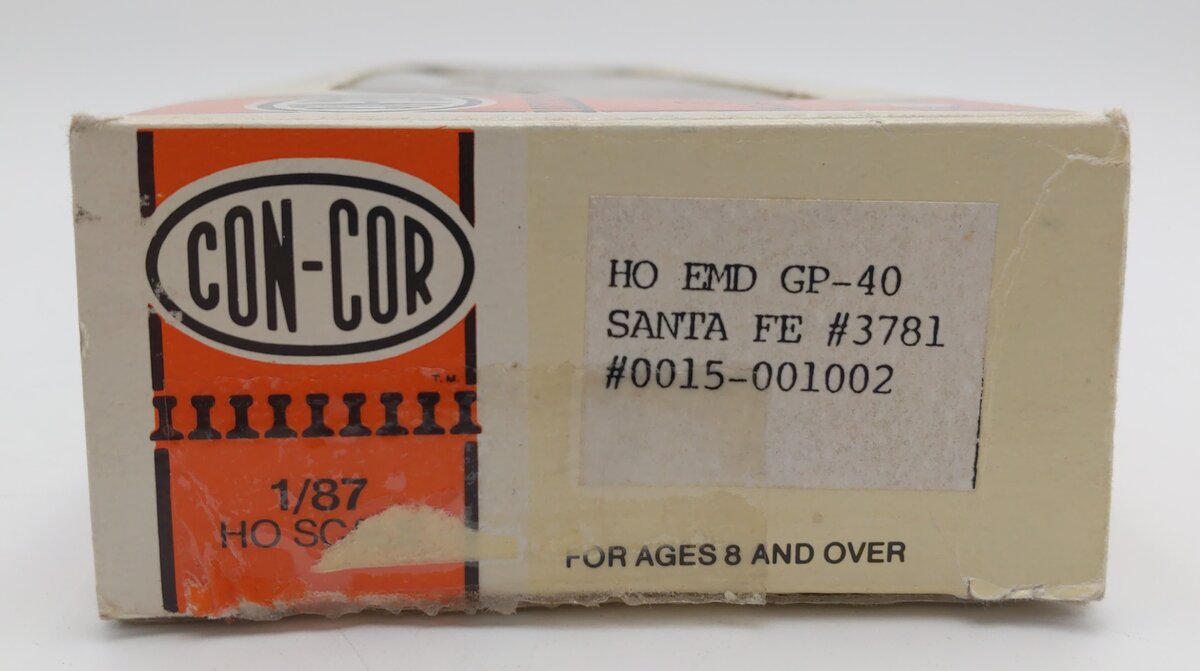 Con-Cor 0015-001002 Santa Fe GP-40 Powered Diesel Locomotive #3781