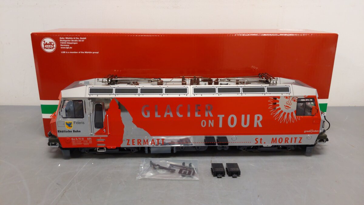 LGB 21428 RhB Class Ge 4/4 III "Glacier on Tour" Electric Locomotive