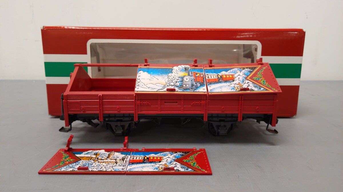LGB 45110 G Scale Covered Christmas Gondola EX/Box