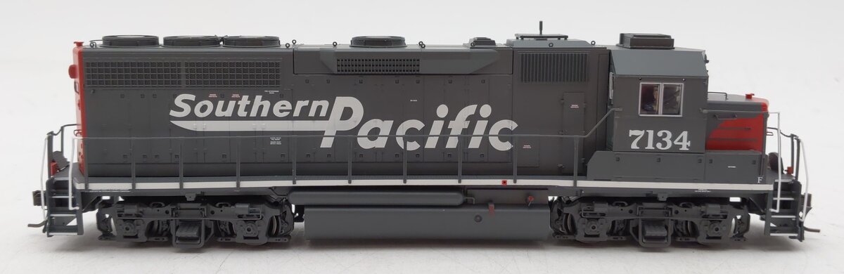 Atlas 10003260 HO Southern Pacific GP40 Gold Diesel Locomotive #7134 with Sound