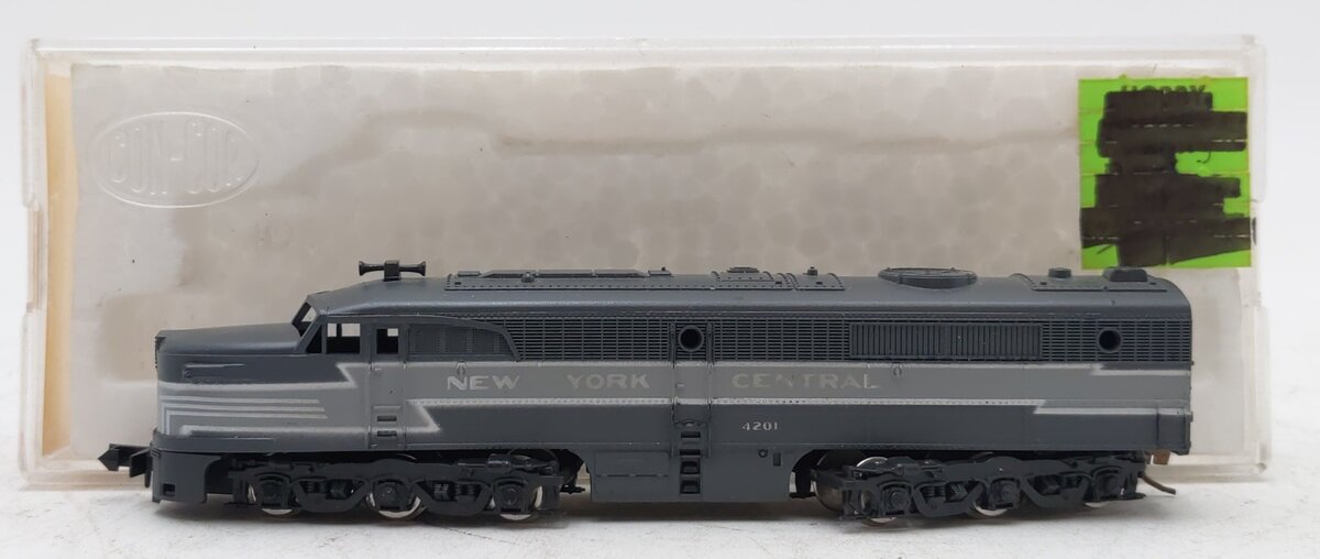 Con-Cor 202024 New York Central Diesel Locomotive PA-1 A Uni