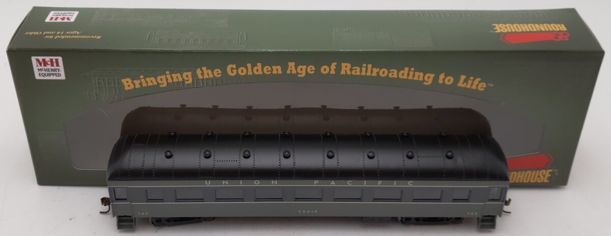 Roundhouse 86584 HO Scale Union Pacific Passenger Car #705 LN/Box