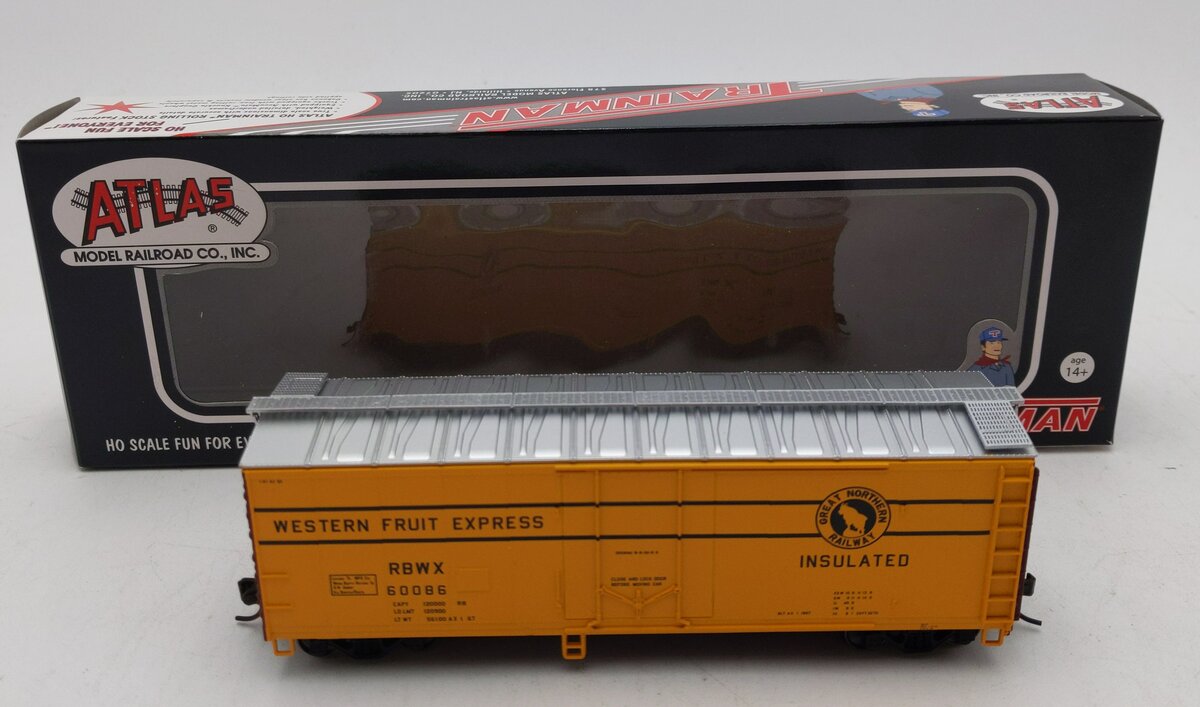 Atlas 20002026 HO Great Northern/RBWX Trainman 40' Plug Door Boxcar #60086