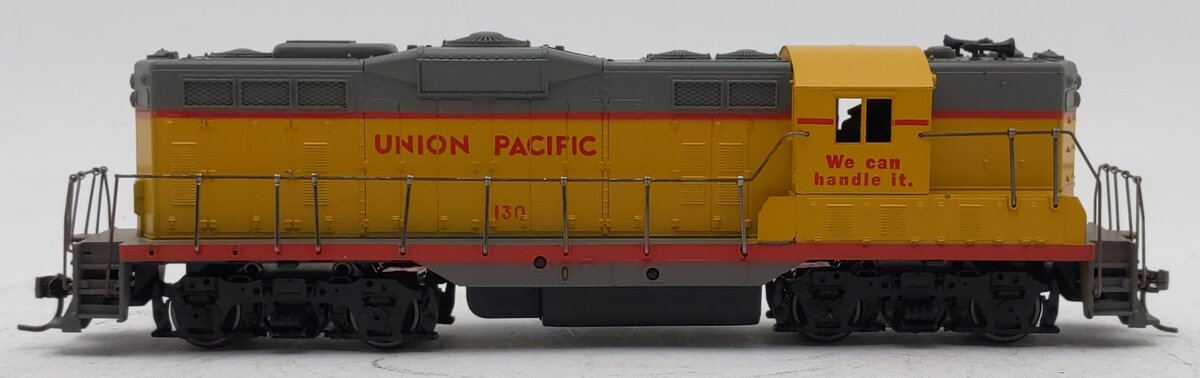 Athearn 3154 HO Scale Union Pacific Powered Diesel Locomotive #130 VG/Box