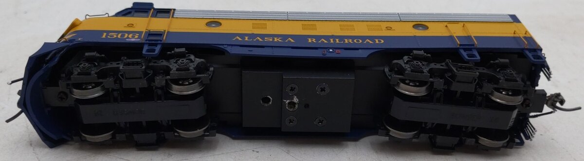 Bowser 24046 HO Alaska EMD F7A Diesel Locomotive #1506 w/LokSound & DCC