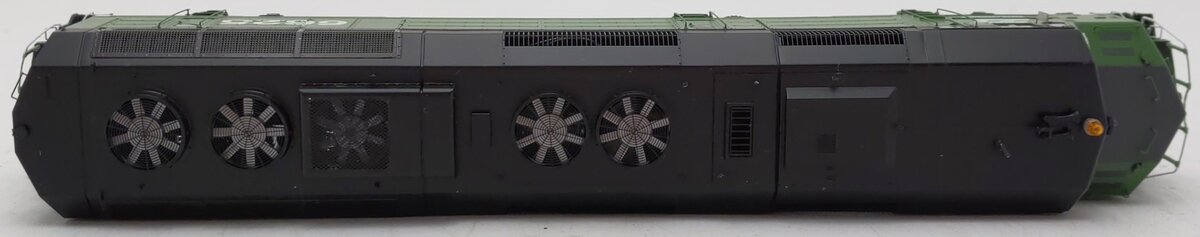 Athearn G67556 HO Burlington Northern F45 Diesel Locomotive #6625