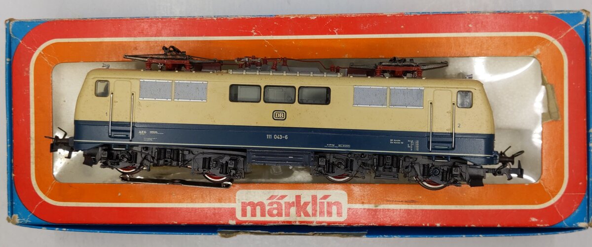 Marklin 3042 HO Scale Deutsche Bahn Electric Locomotive EX/Box