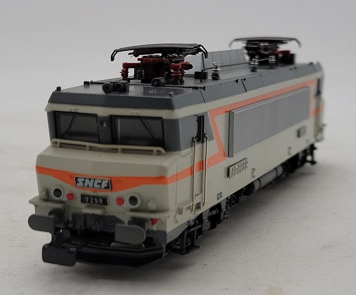 Marklin 3325 HO Scale SNCF Serie BB 7200 Electric Locomotive EX/Box