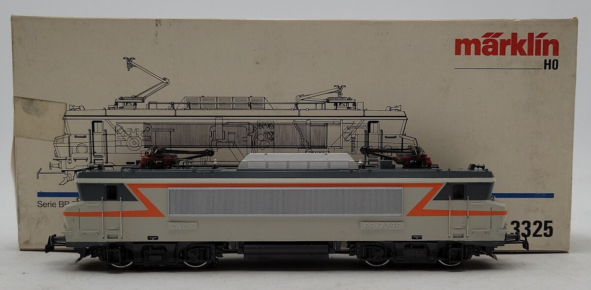 Marklin 3325 HO Scale SNCF Serie BB 7200 Electric Locomotive EX/Box