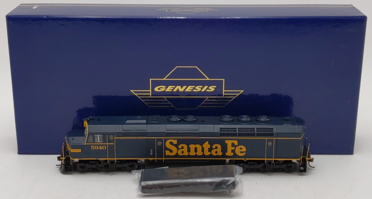 Athearn G67675 HO Santa Fe F45 Diesel Locomotive #5940 w/ DCC & Sound