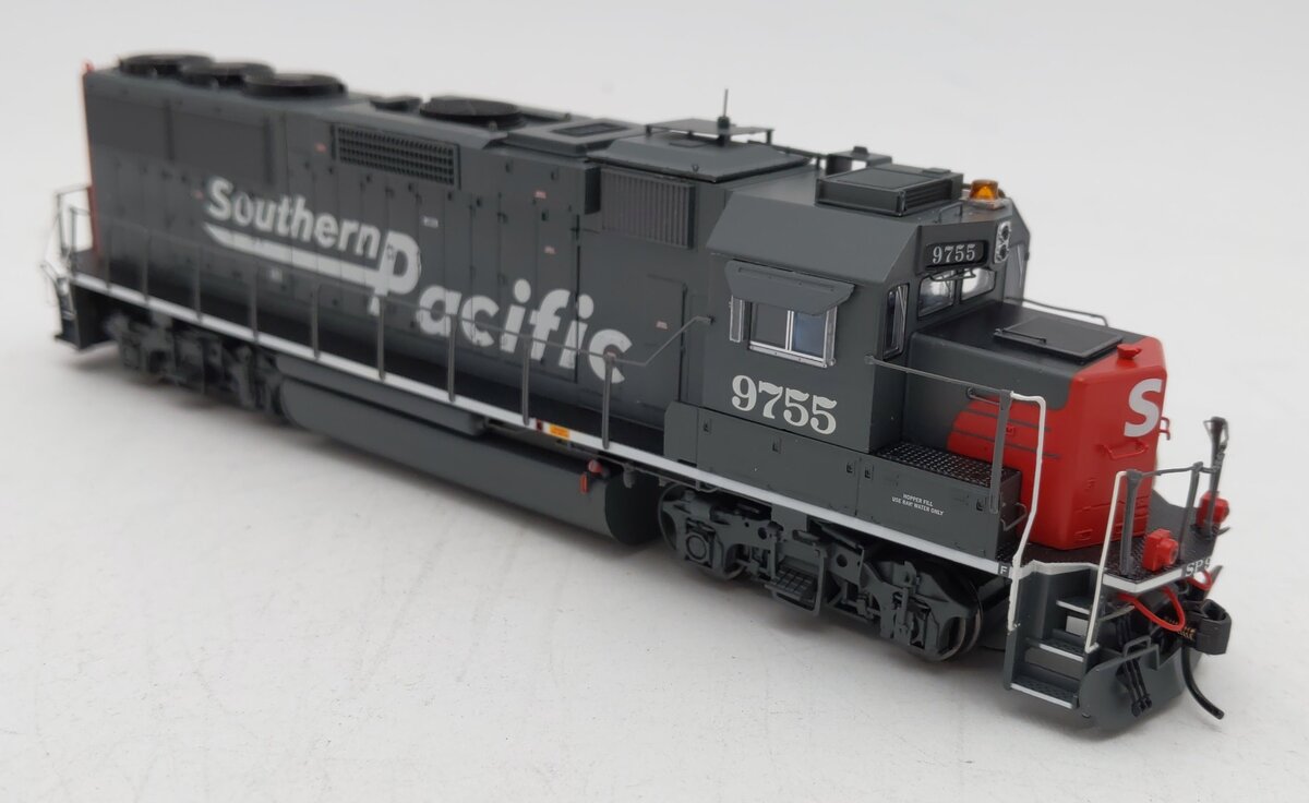 Walthers 920-41813 HO SP EMD GP60-SoundTraxx #9755 w/ Tsunami Sound & DCC