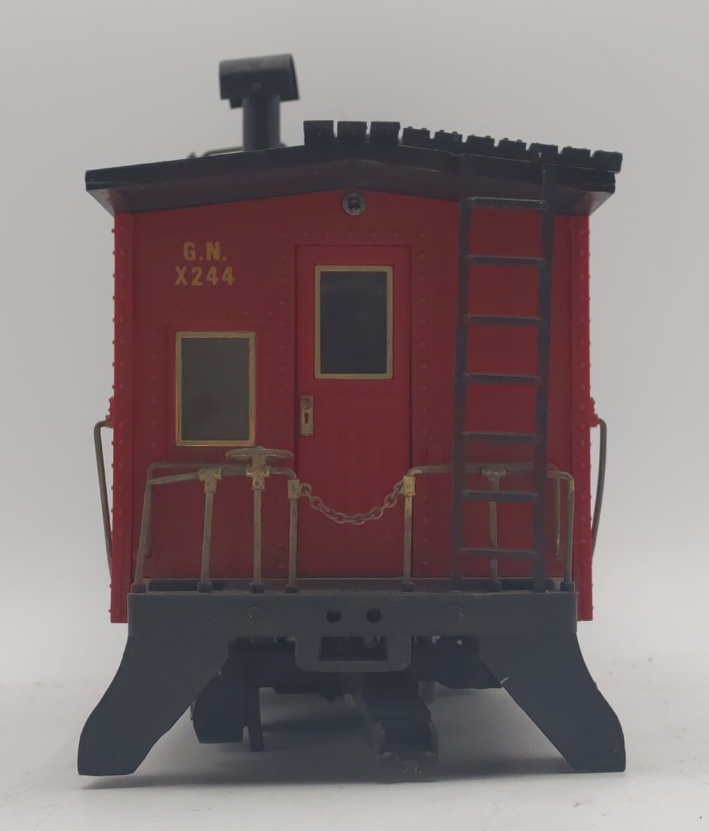 Aristo-Craft 42101 G Scale Great Northern Caboose
