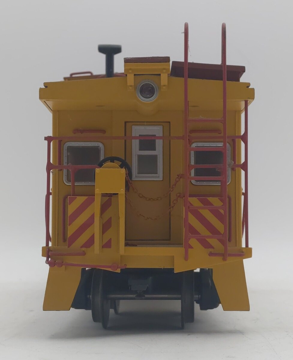 USA Trains 12103 G Union Pacific Extended Vision Caboose #25733 - Metal Wheels