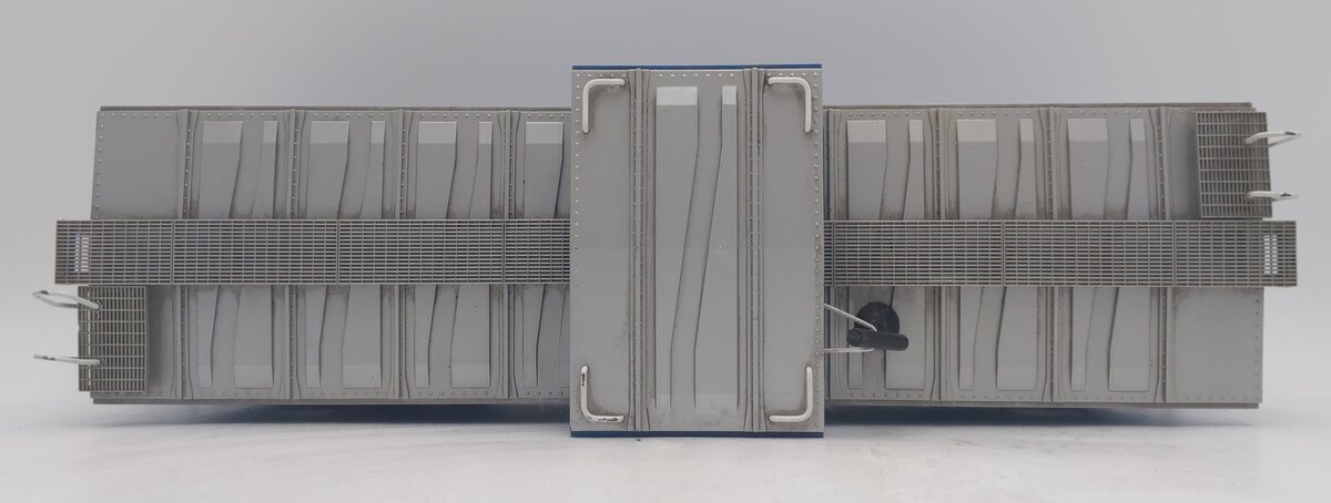 USA Trains R12109 G Conrail Extended Vision Caboose #07750 (Metal Wheels)
