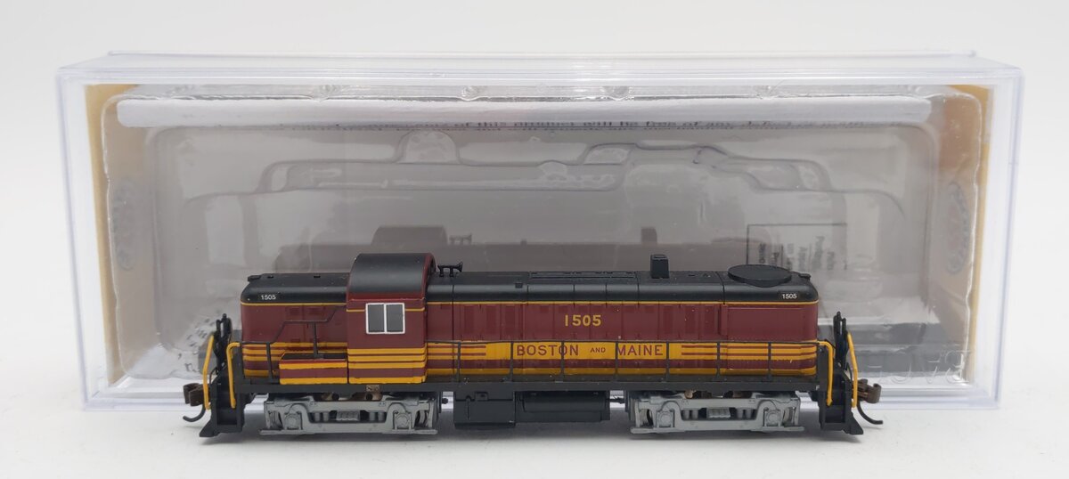 Bachmann 64257 N Boston & Maine ALCO RS3 Diesel Locomotive #1505 w/ DCC